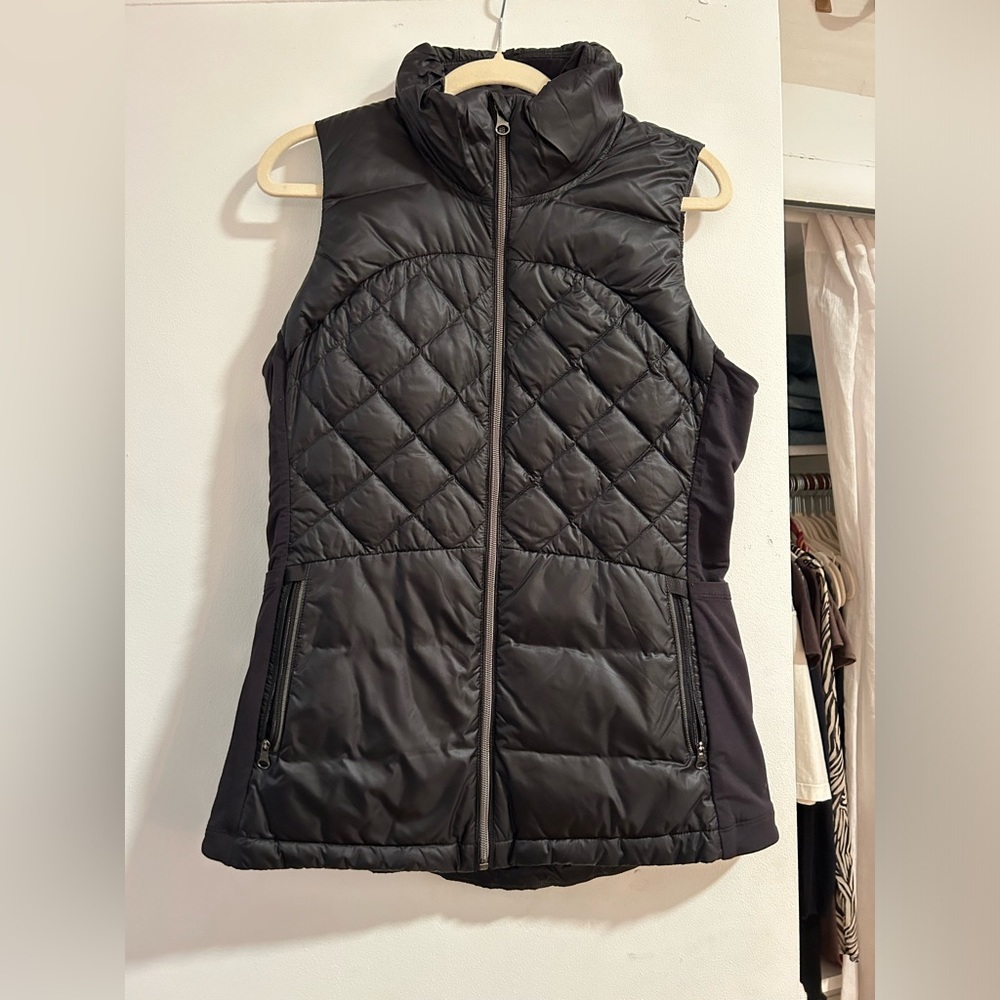 Women’s Lululemon Puffer Vest